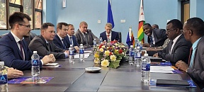 On the Russian “Center for Open Education” in Zimbabwe