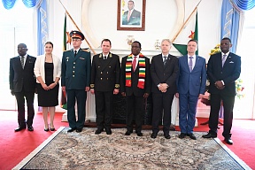 Russian Ambassador presents credentials to Zimbabwean President Russian Ambassador presents credentials to Zimbabwean President